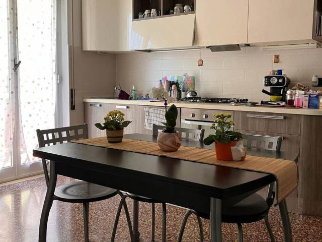 Appartamento in vendita a Savona SV