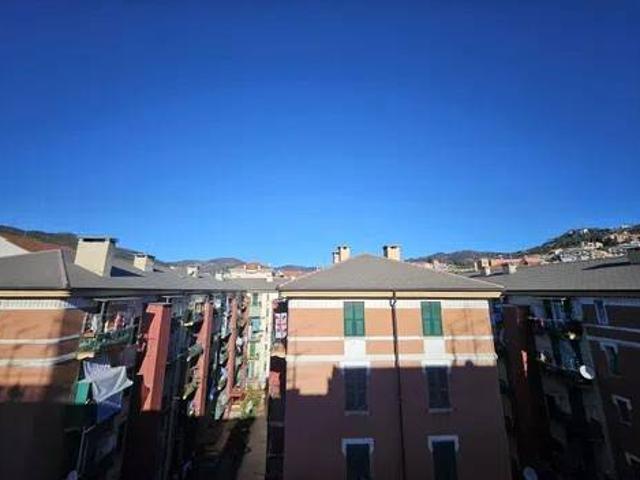 Appartamento in vendita a Savona SV