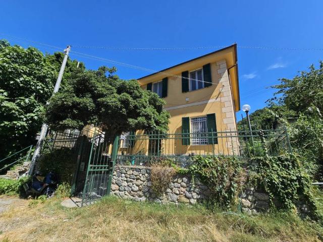 Appartamento in vendita a Savona SV