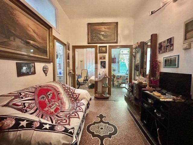 Appartamento in vendita a Savona SV
