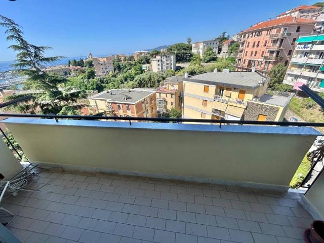 Appartamento in vendita a Savona SV