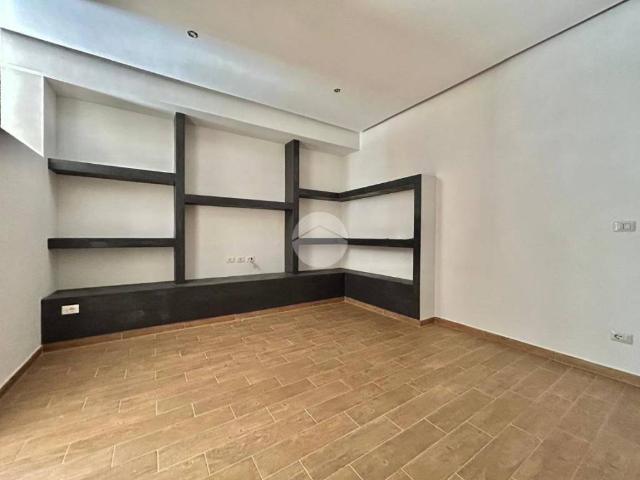 Appartamento in vendita a Savona SV