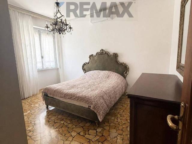 Appartamento in vendita a Savona SV