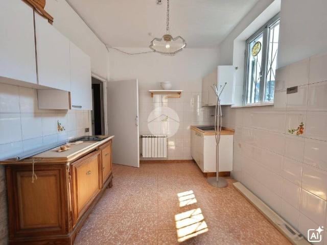 Appartamento in vendita a Savona SV