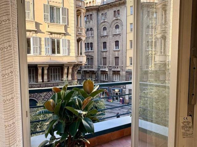 Appartamento in vendita a Savona SV