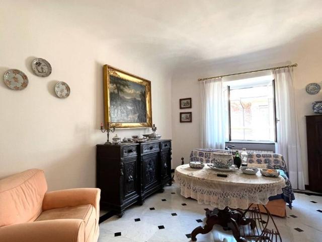 Appartamento in vendita a Savona SV