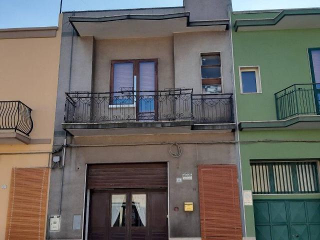 Casa indipendente in vendita a Sava TA