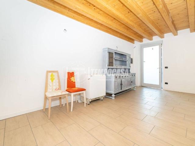 Appartamento in vendita a Scanzorosciate BG