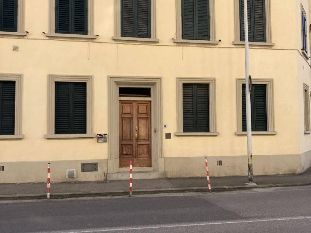 Appartamento in vendita a Firenze FI