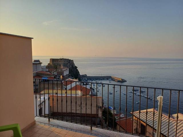 Appartamento in vendita a Scilla RC