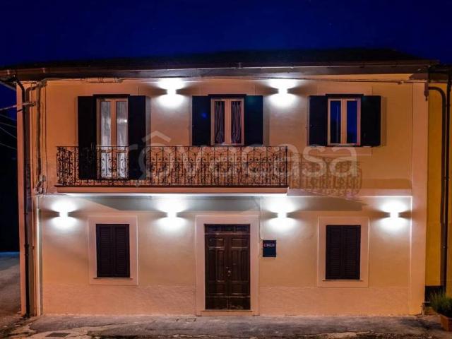 Appartamento in vendita a Scurcola Marsicana via Tiburtina Valeria, 5