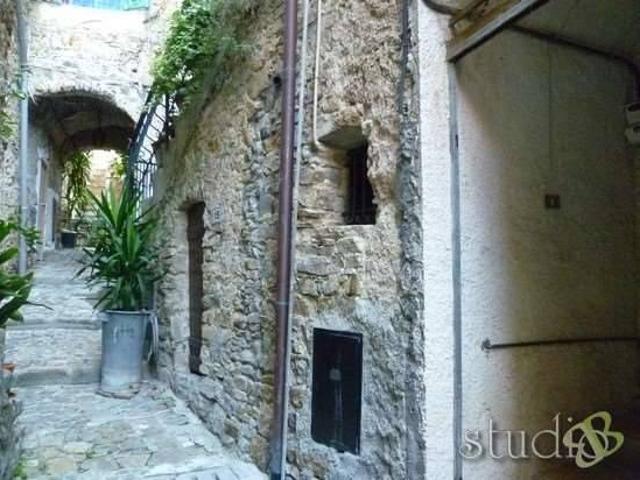 Appartamento in vendita a Seborga IM