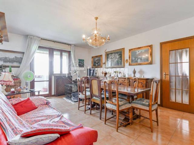 Appartamento in vendita a Segrate MI