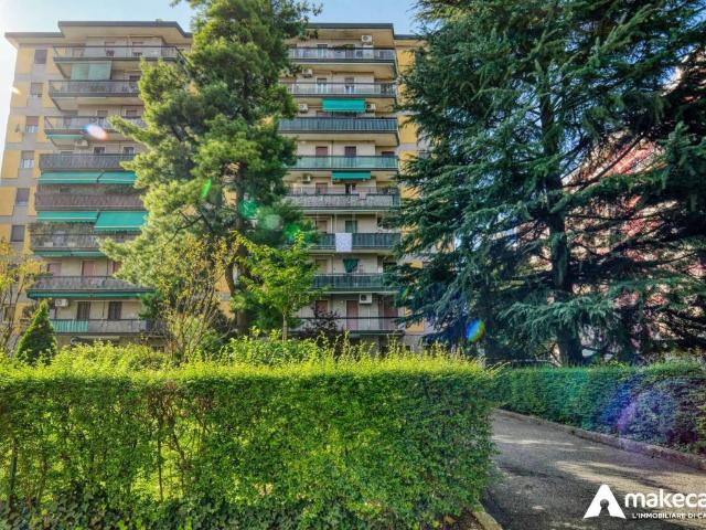 Appartamento in vendita a Segrate MI
