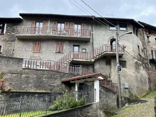 Appartamento in vendita a Sellero BS