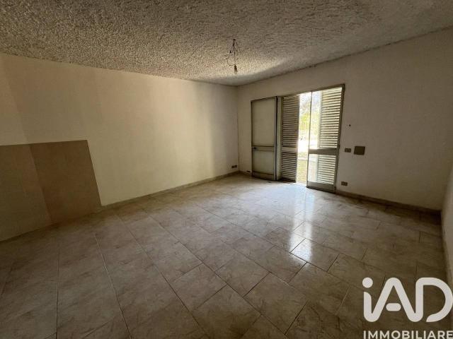 Appartamento in vendita a Sellia Marina
