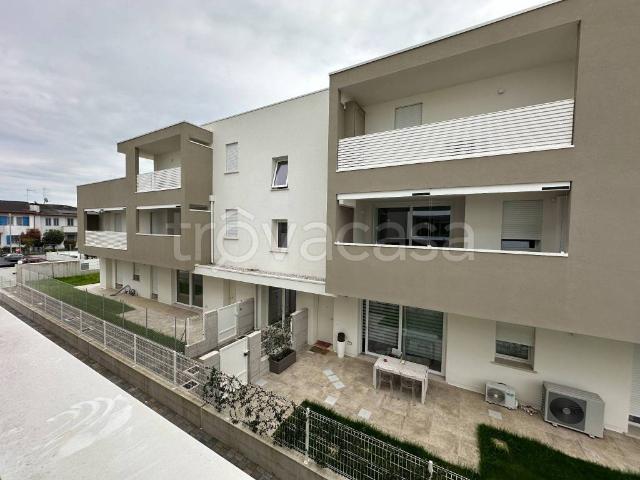 Appartamento in vendita a Selvazzano Dentro via dei Mille, Tencarola