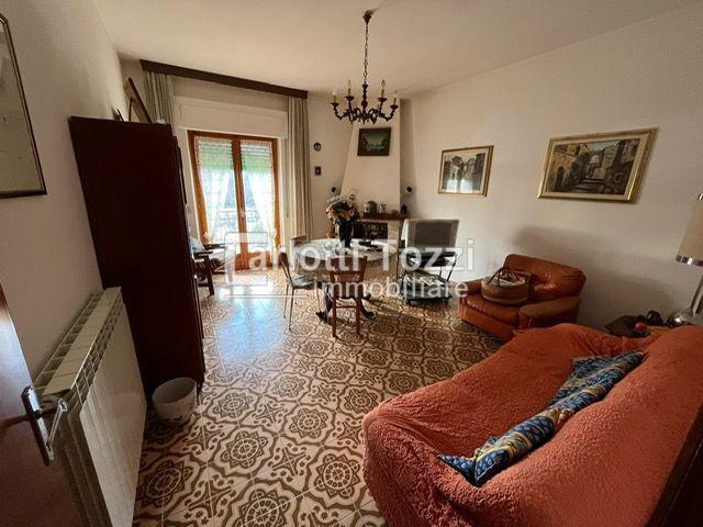 APPARTAMENTO in VENDITA a SEMPRONIANO BELVEDERE di 5 vani