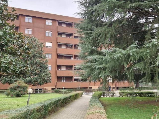Appartamento in vendita a Senago MI