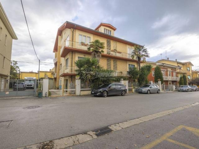Appartamento in vendita a Senigallia AN