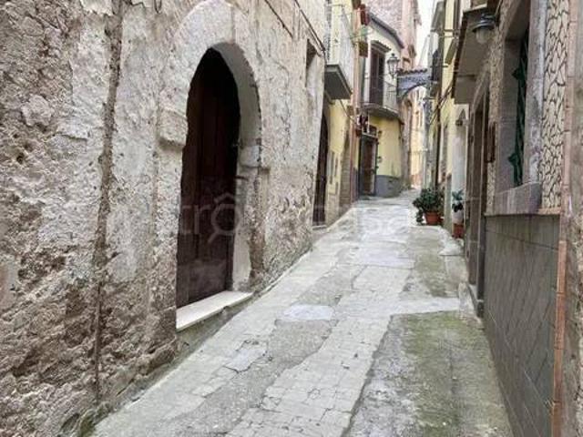Appartamento in vendita a Sessa Aurunca via s.Antonio, 13
