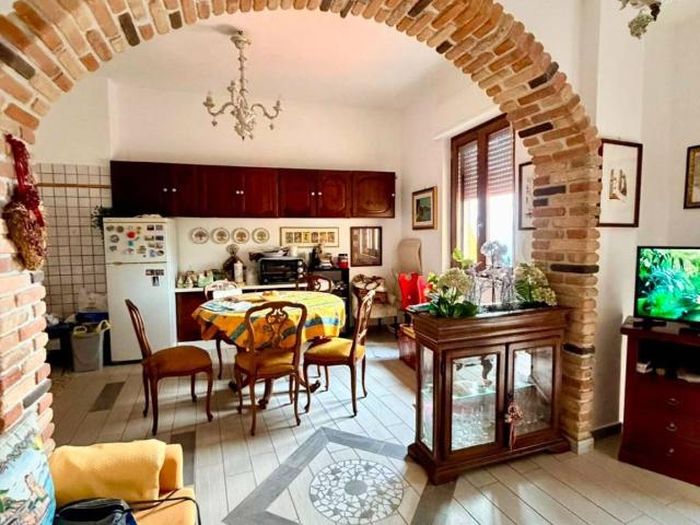 Appartamento in vendita a Sessa Cilento SA