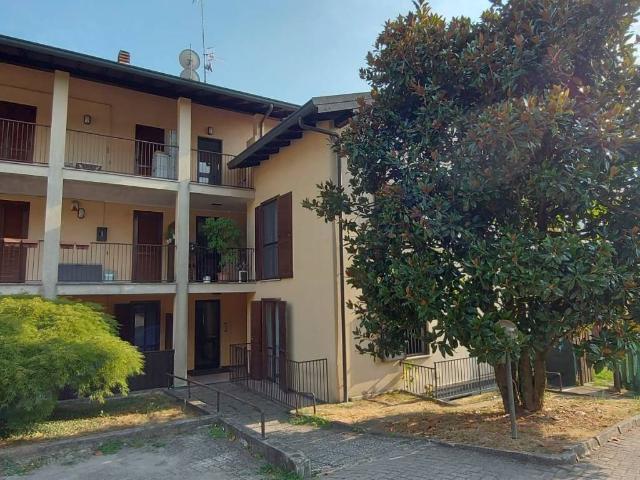 Appartamento in vendita a Sesto Calende VA
