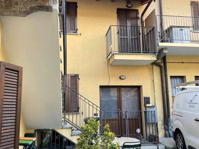 Appartamento in vendita a Sesto Calende VA