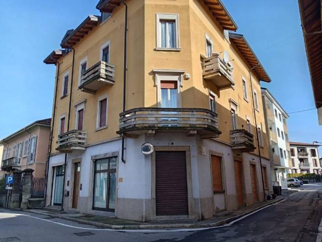 Appartamento in vendita a Sesto Calende VA