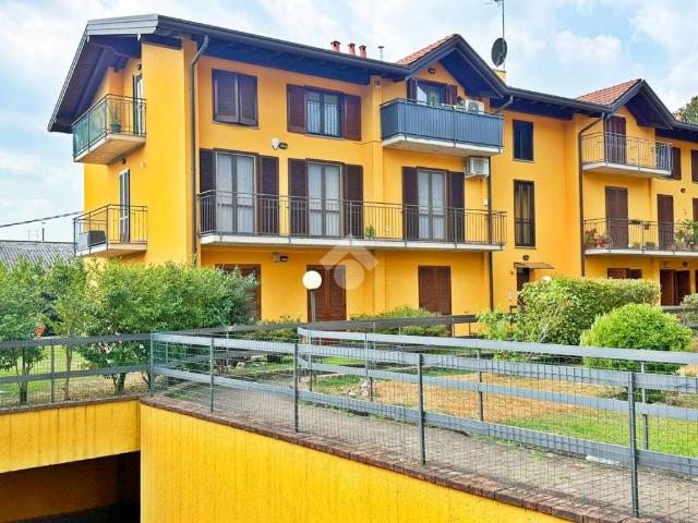 Appartamento in vendita a Sesto Calende VA