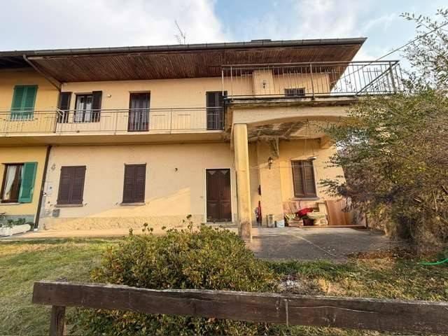 Appartamento in vendita a Sesto Calende VA