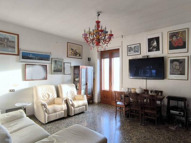 Appartamento in vendita a Sesto Fiorentino FI