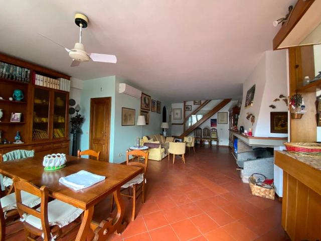 Appartamento in vendita a Sesto Fiorentino FI