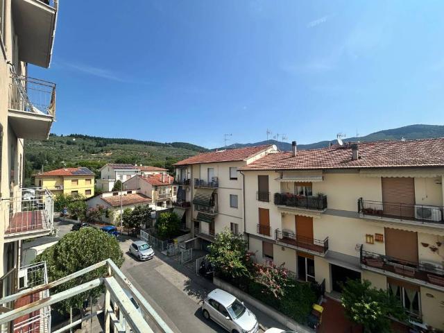 Appartamento in vendita a Sesto Fiorentino FI