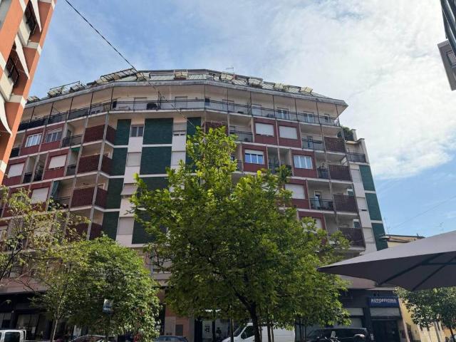 Appartamento in vendita a Sesto San Giovanni MI