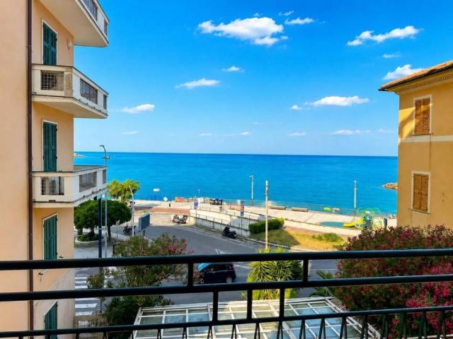 Appartamento in vendita a Sestri Levante GE