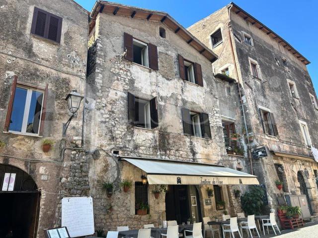 Appartamento in vendita a Sermoneta