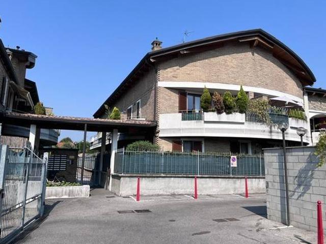 Appartamento in vendita a Seregno MB