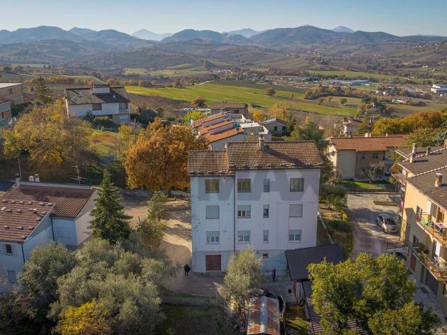 Appartamento in vendita a Serra De' Conti