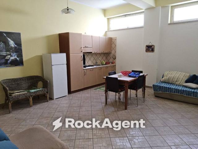 Appartamento in vendita a Siderno RC