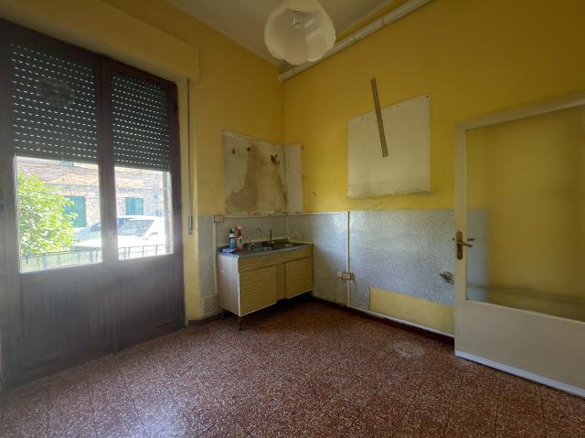 APPARTAMENTO in VENDITA a SIENA ACQUACALDA di 3 vani