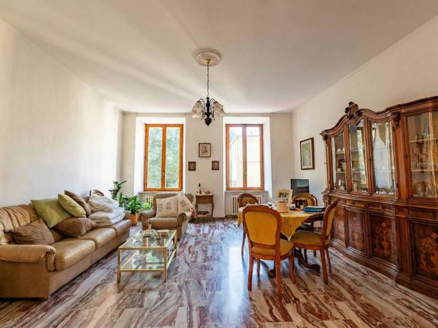 Appartamento in vendita a Siena SI