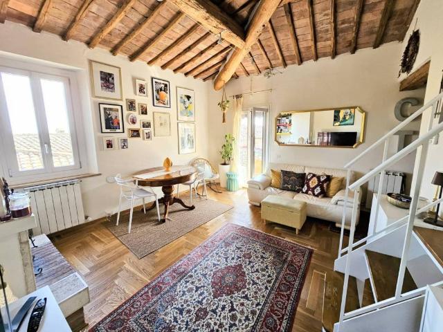 Appartamento in vendita a Siena SI