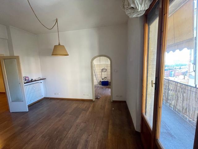 APPARTAMENTO in VENDITA a SIENA Via Quinto Settano di 6 vani