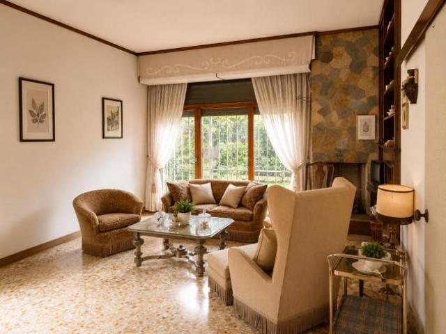 Appartamento in vendita a Siena 150 mq Rif: 1413936