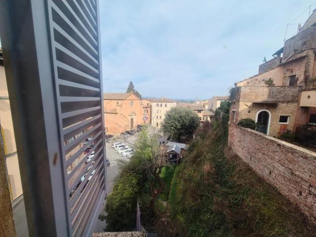 Appartamento in vendita a Siena 136 mq Rif: 1402736