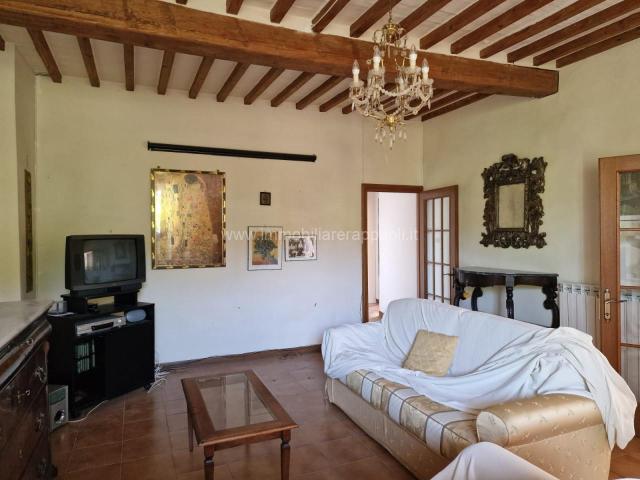 Appartamento in vendita a Sinalunga
