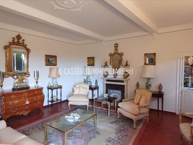 APPARTAMENTO in VENDITA a SINALUNGA di 5 vani