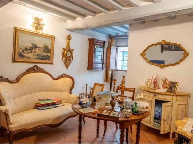 Appartamento in vendita a Sinalunga SI