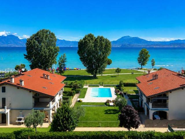 Appartamento in vendita a Sirmione BS